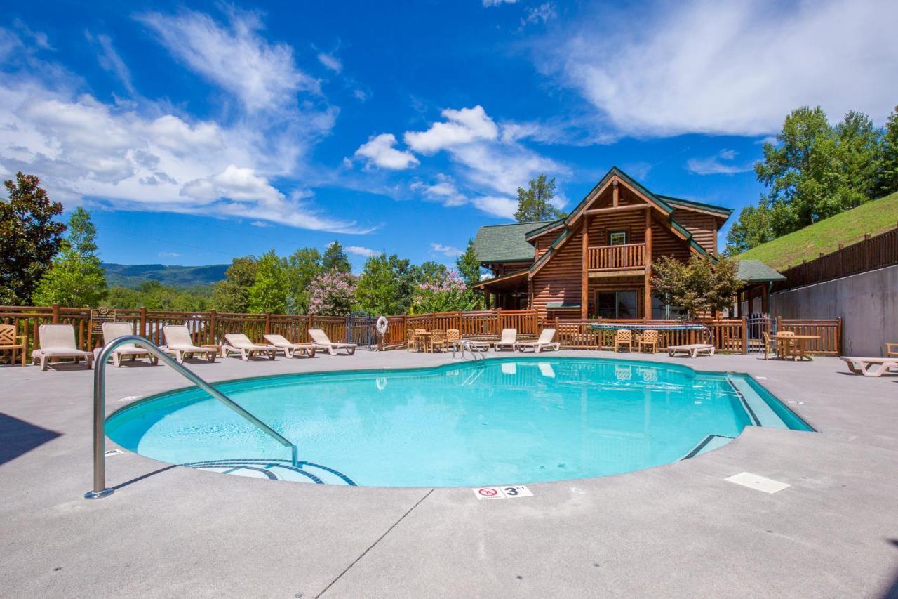 Serenity Peak Villa Pigeon Forge Eksteriør bilde